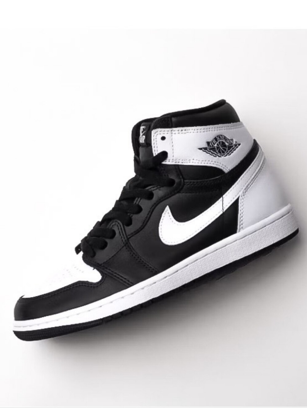 NIB Nike Air Jordan 1 Retro High OG Reverse Panda Black White Basketball Shoes